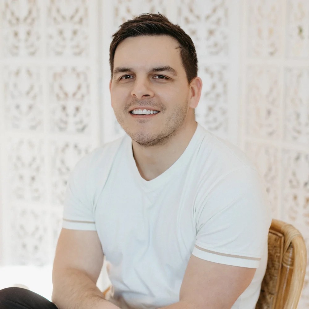 Mateo Balmes, certified short hair specialist in Spokane, WA