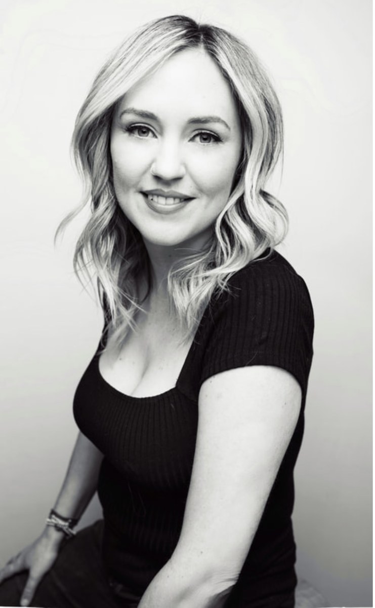 Kristin O’Brien, certified short hair specialist in Fort Collins, CO