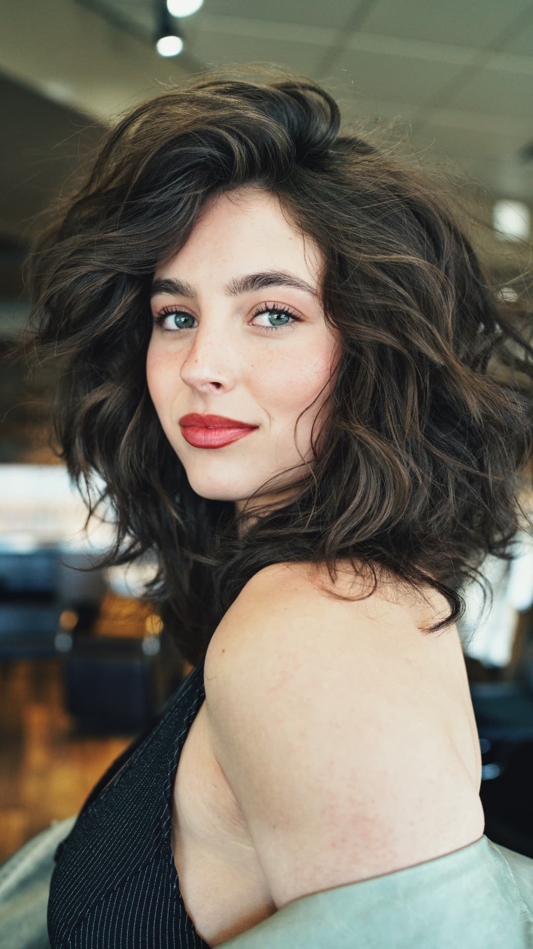 Brunette voluminous wavy bob
